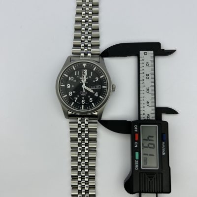 SEIKO 5 7S36-03J0 AUTOMATIC 23 JEWELS DATE MEN'S SPORTS WATCH 42mm